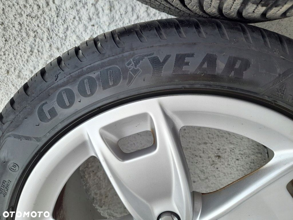 ALUFELGI Z OPONAMI AUDI A3 8P TT Q3 8U GOLF LEON 8P0601025BL ET56 225/45R17 - 15