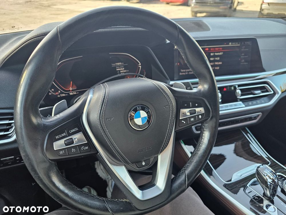 BMW X5 xDrive40i xLine - 31