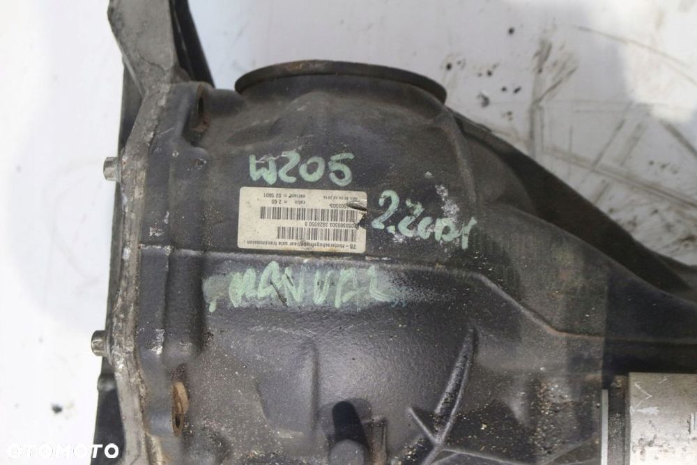 Most Dyferencjał Mercedes W205 2.2 CDI 2053503503 - 4