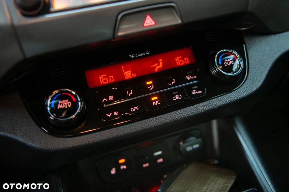 Kia Sportage 1.6 GDI 2WD Vision - 25
