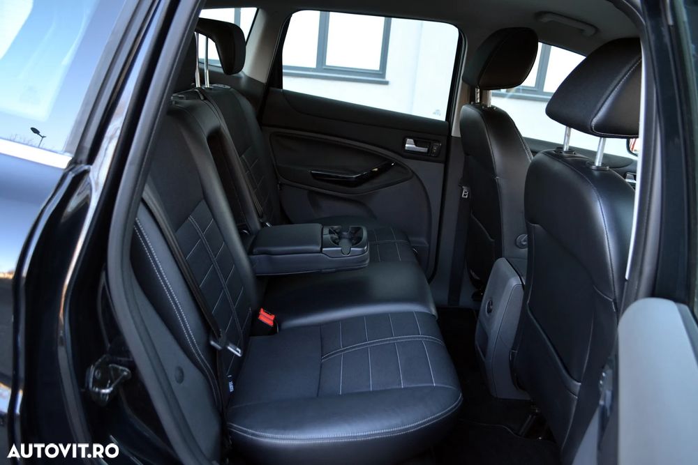 Ford Kuga 2.0 TDCi 4WD Titanium - 10