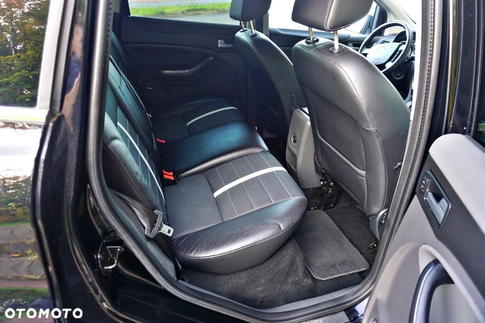 Ford Kuga 2.5 Trend EU5 - 34