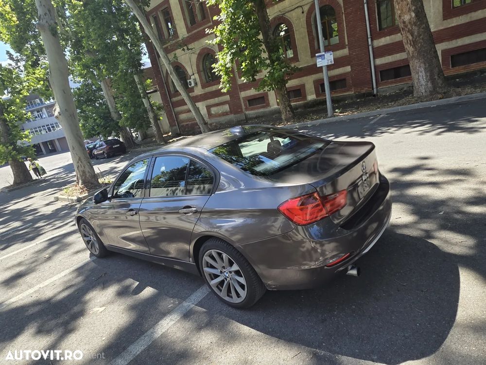 BMW Seria 3 316i Aut. Modern Line - 7