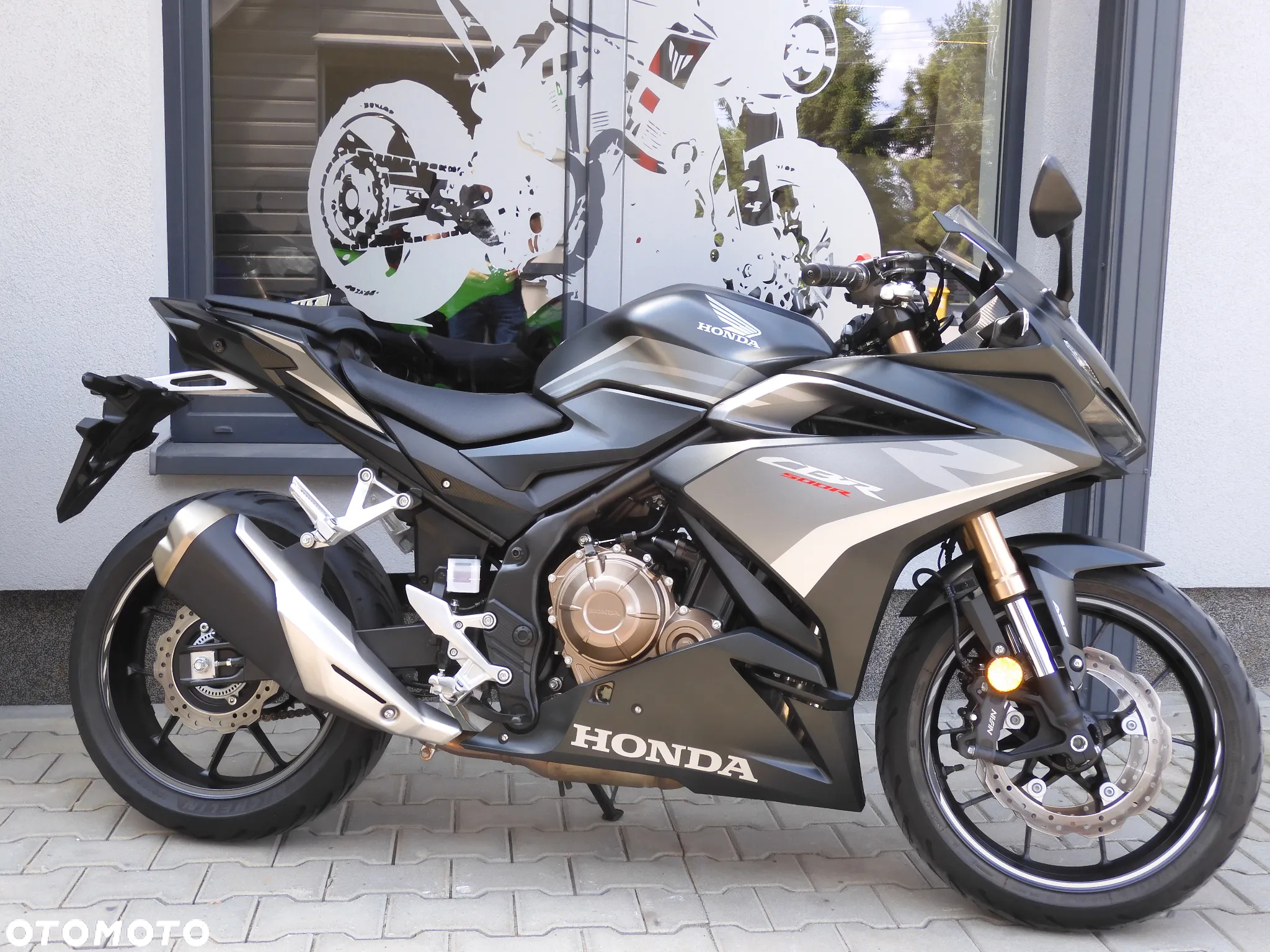 Honda CBR - 19