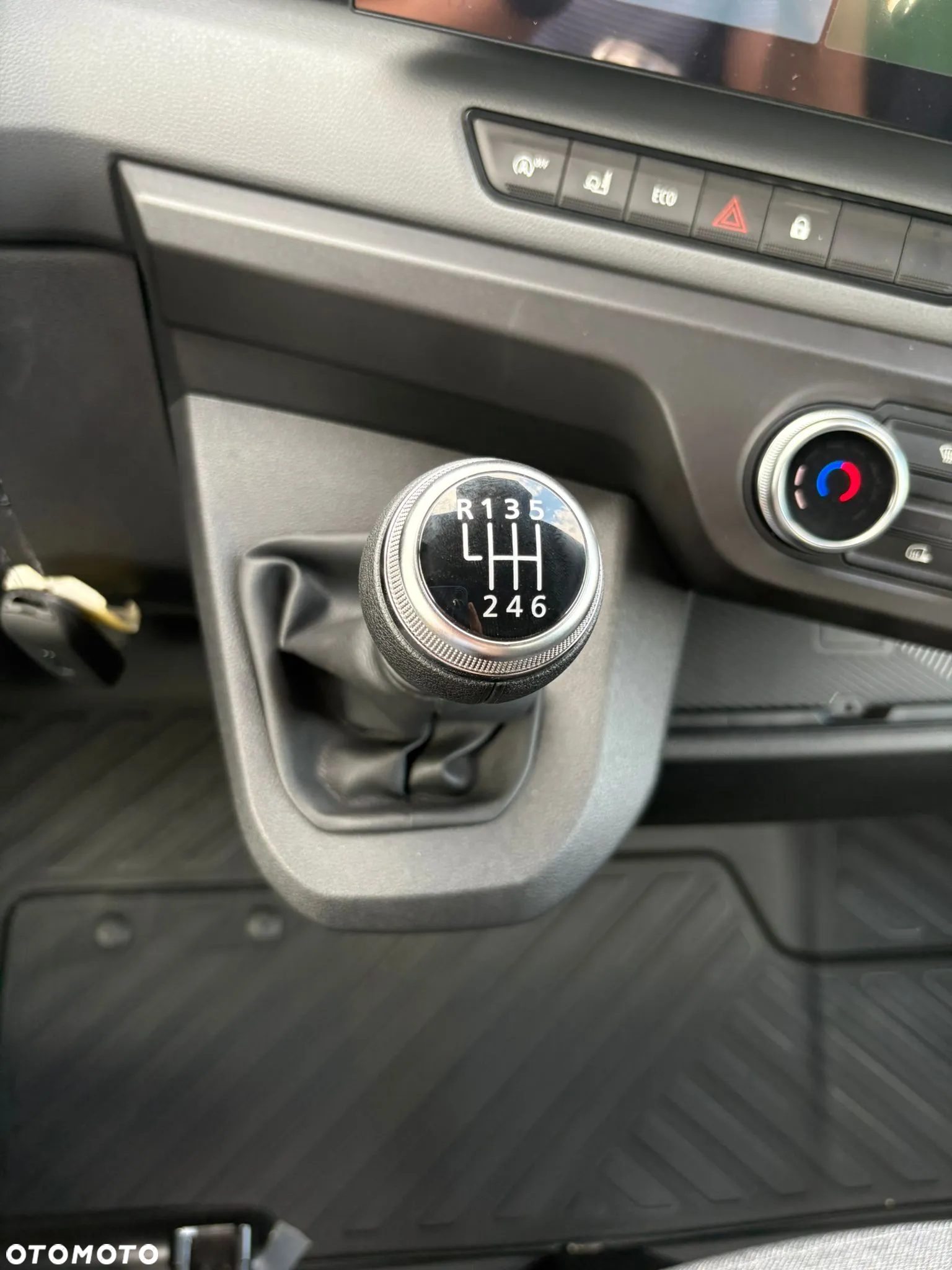 Renault nowy Master skrzynia otwarta 4,2 - 18
