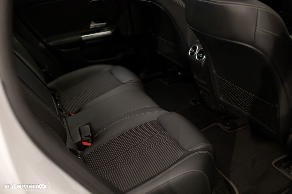 Mercedes-Benz EQA 250 Progressive - 29