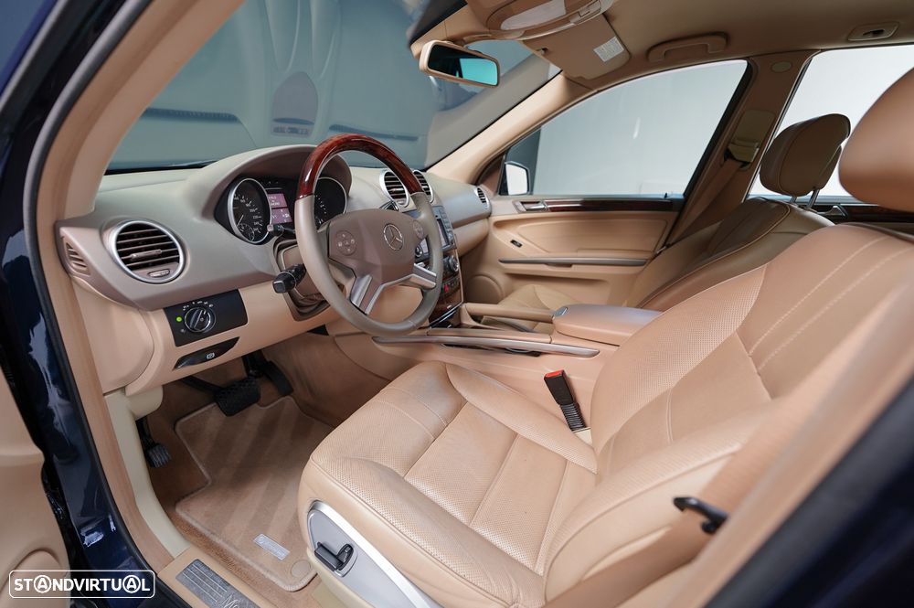 Mercedes-Benz ML 350 CDI BlueEfficiency - 29