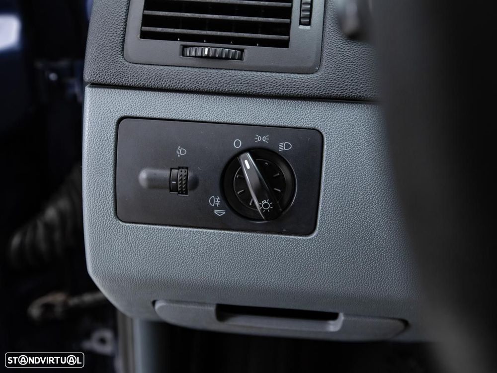 Skoda Fabia - 13