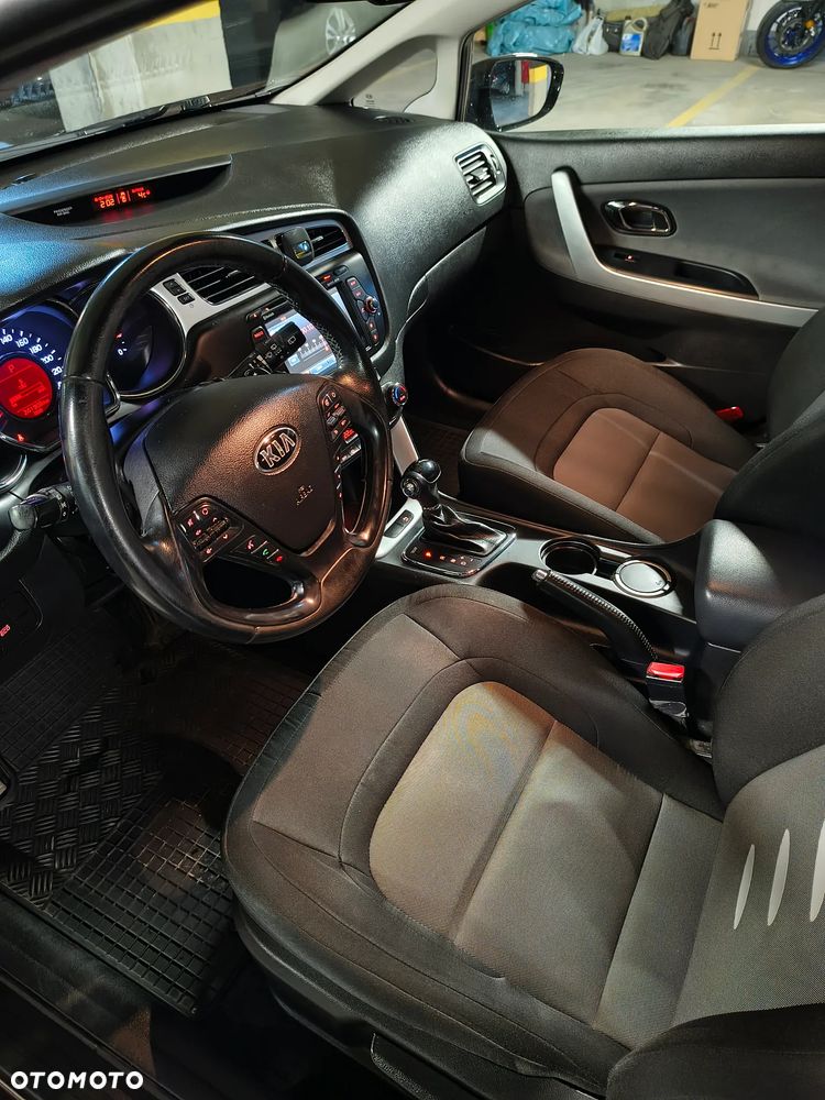 Kia Ceed 1.6 CRDi L - 14