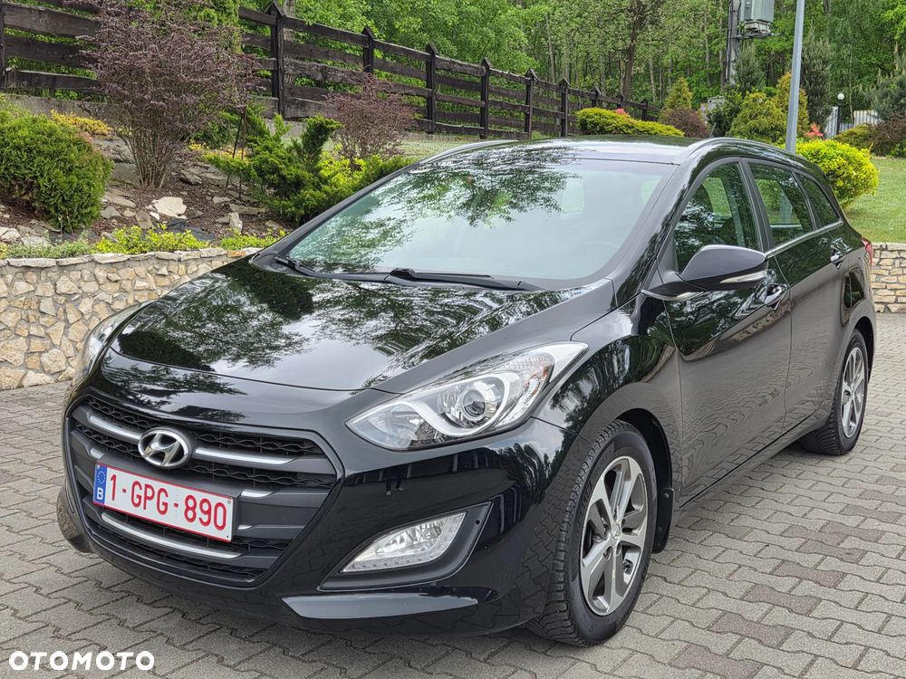 Hyundai i30 Kombi 1.6 GDi DCT Premium - 1