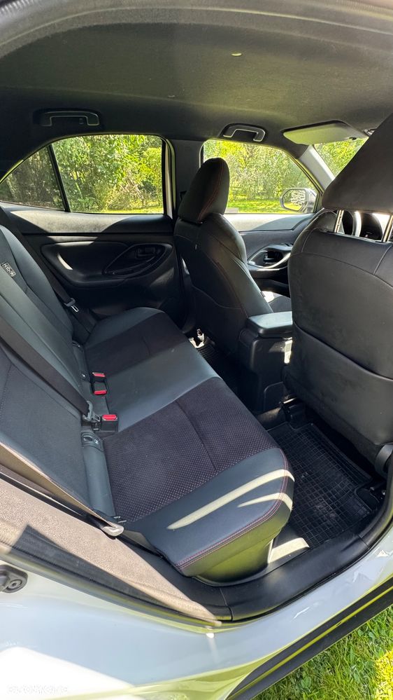 Toyota Yaris Cross Hybrid 1.5 GR Sport - 10