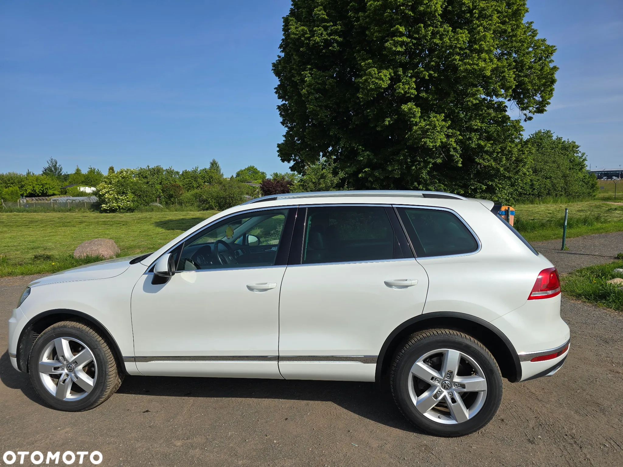 Volkswagen Touareg 3.0 V6 TDI BMT - 4