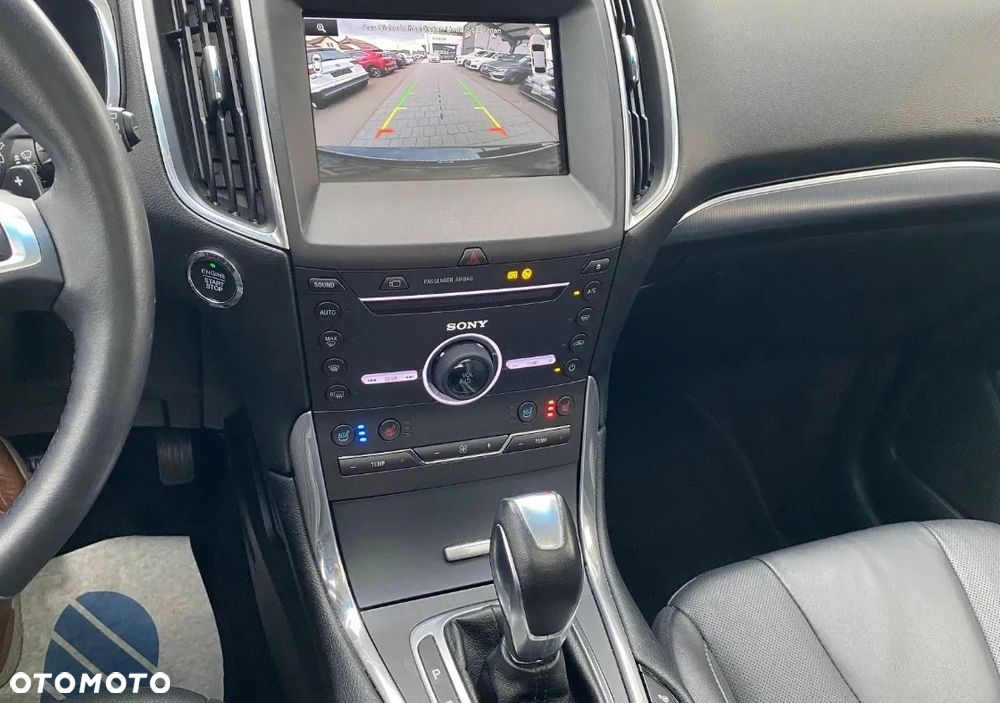 Ford Edge 2.0 TDCi Bi-Turbo 4x4 Titanium - 9
