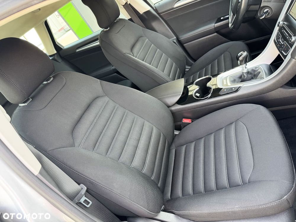 Ford Mondeo 2.0 TDCi STart-Stopp Trend - 36