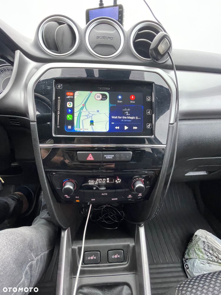 Suzuki Vitara 1.4 Boosterjet SHVS Premium 2WD - 18