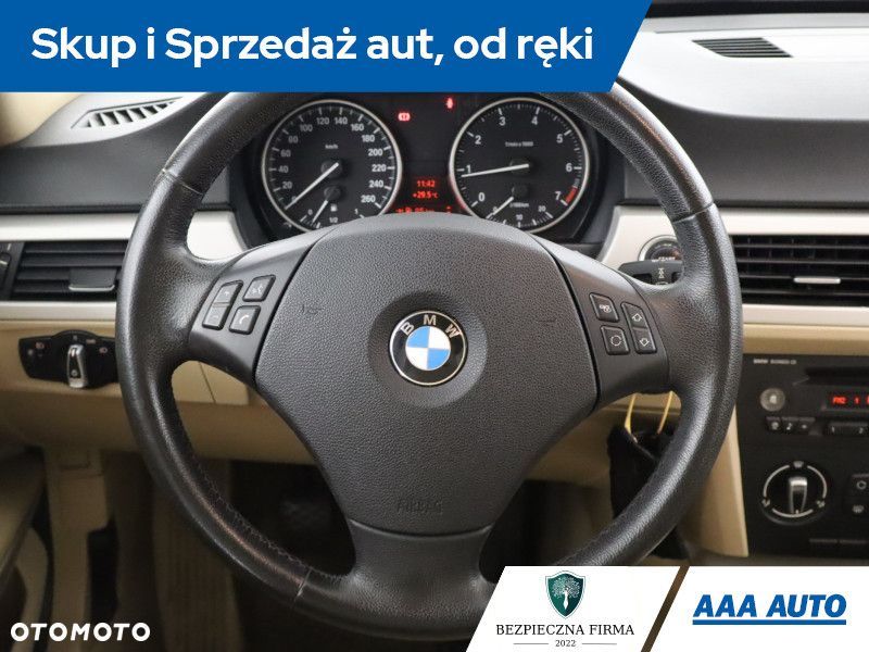 BMW Seria 3 - 15