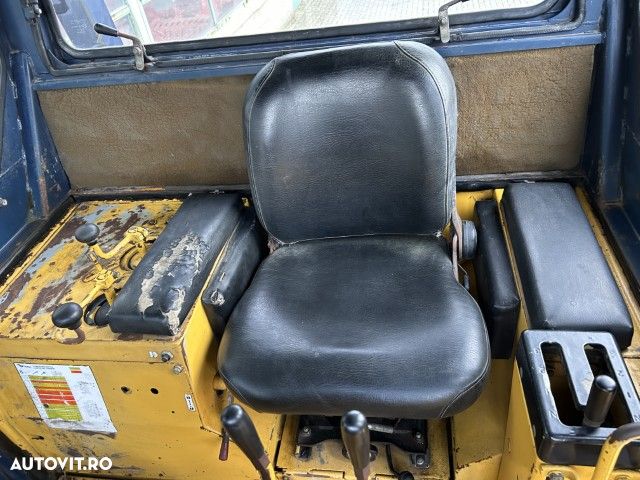 Komatsu D85P-18 - 13