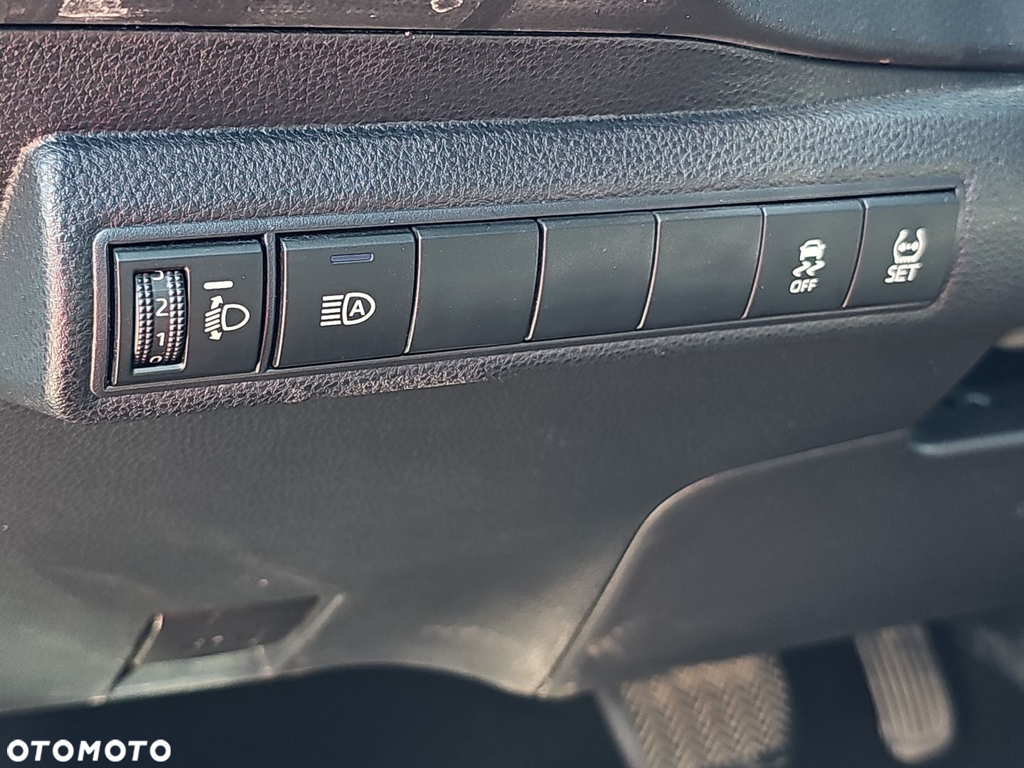 Toyota Corolla - 20
