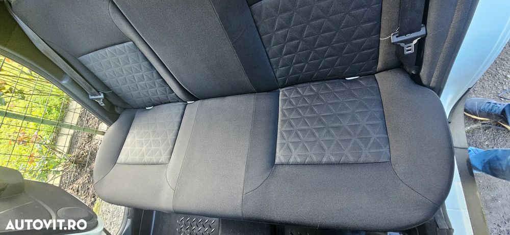 Dacia Duster 1.5 dCi 4x4 Laureate - 10
