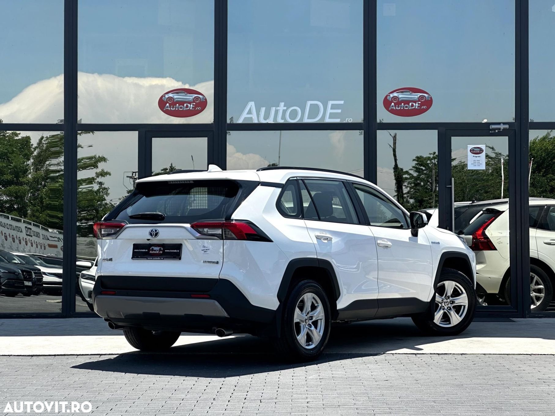 Toyota RAV4 - 3