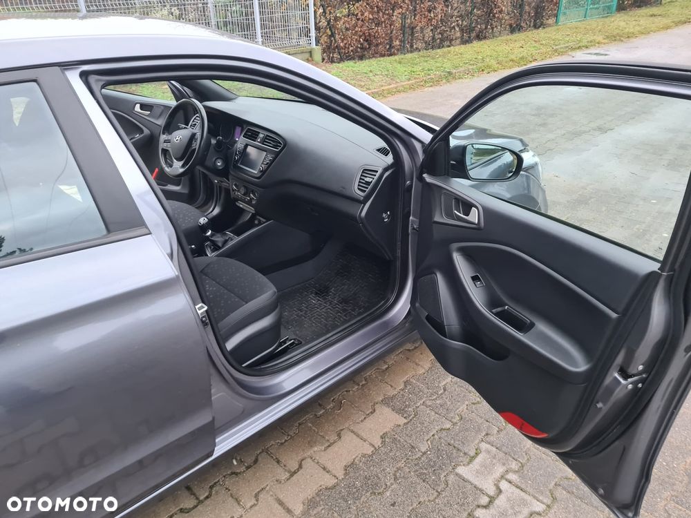 Hyundai i20 1.2 Comfort - 10