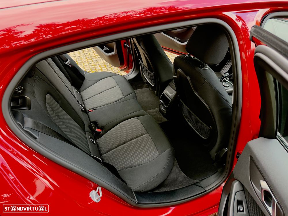 BMW 116 d Corporate Edition Auto - 8