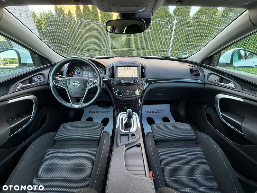 Opel Insignia 2.0 BiTurbo CDTI 4x4 Sport - 34