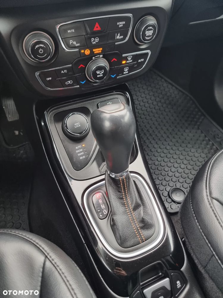 Jeep Compass 1.4 TMair Limited 4WD S&S - 21