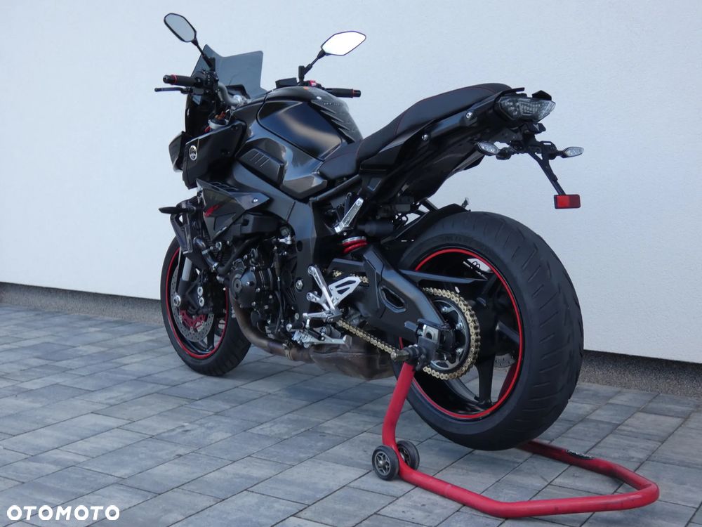 Yamaha MT - 4