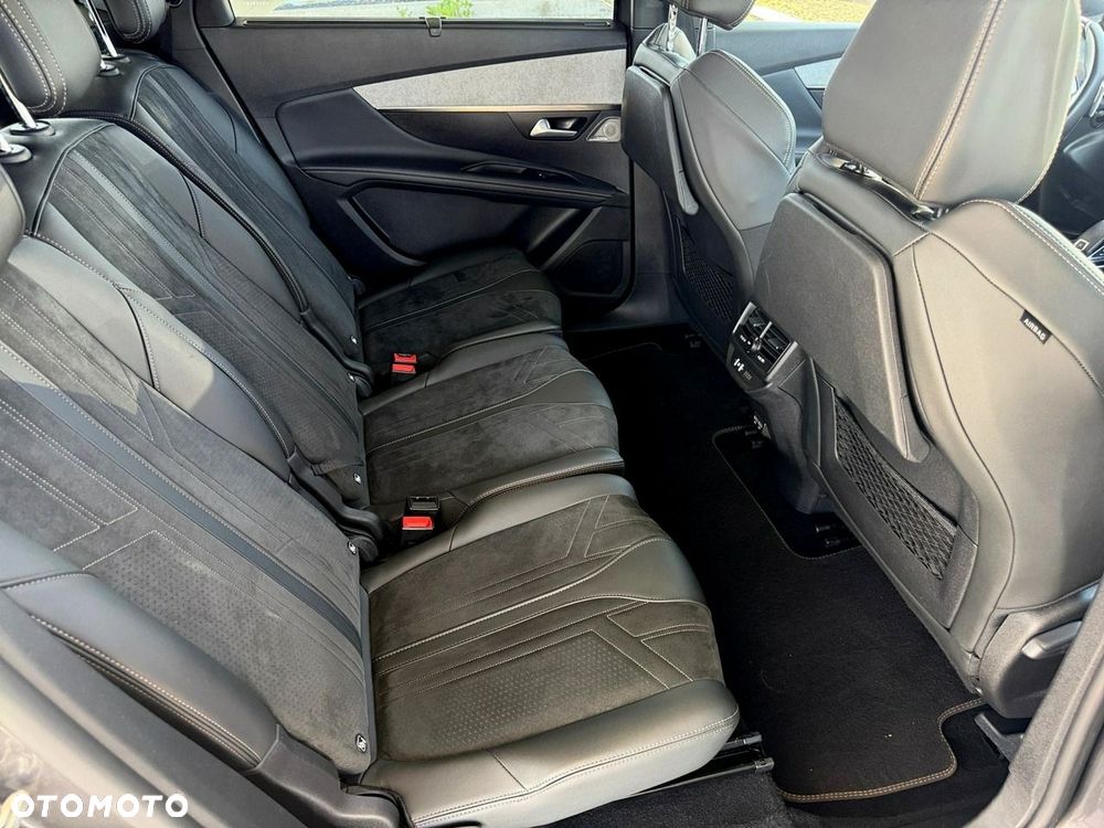 Peugeot 5008 - 27