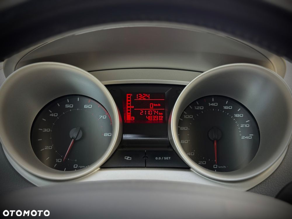 Seat Ibiza SC 1.4 16V Sport - 21