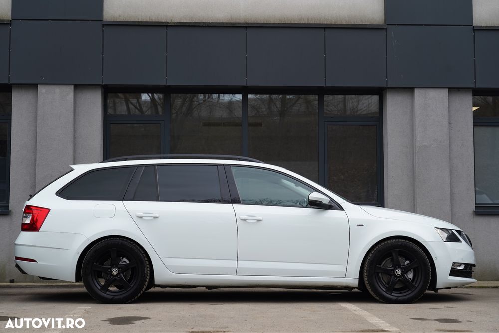 Skoda Octavia 2.0 TDI DSG Clever - 24