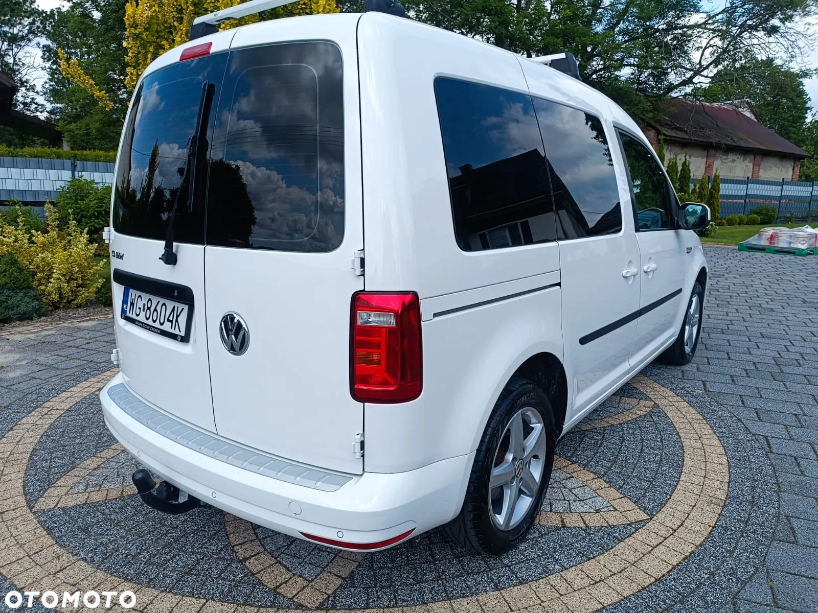 Volkswagen Caddy 2.0 TDI Trendline DSG - 11