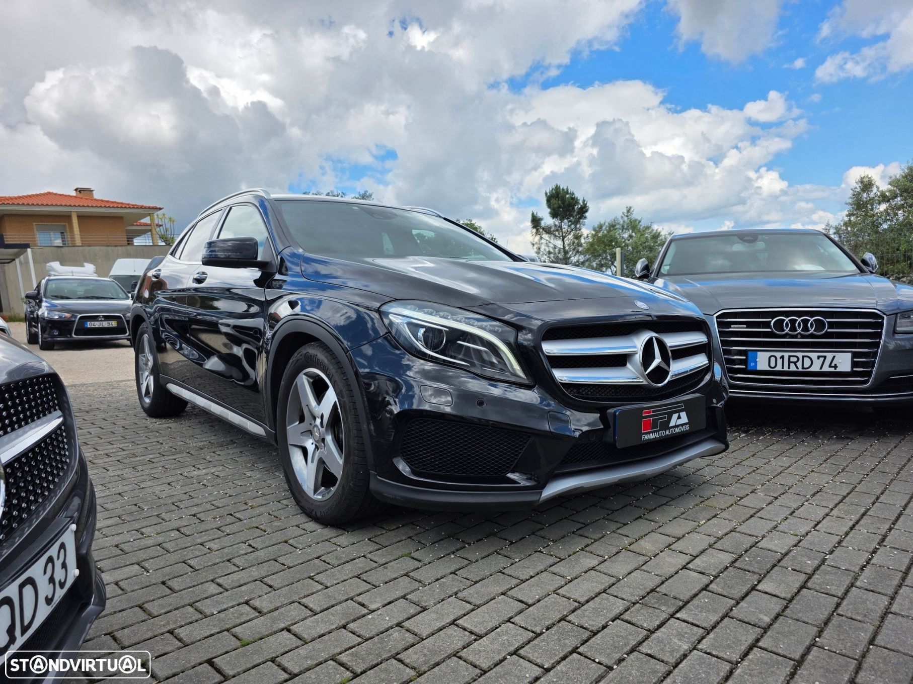Mercedes-Benz GLA 220 CDi AMG Line 4-Matic - 2