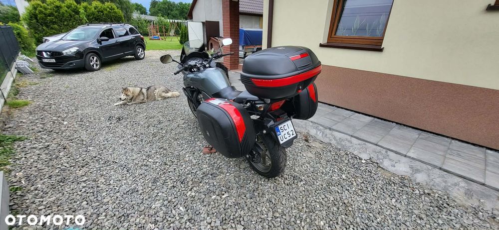 Honda CBF - 9