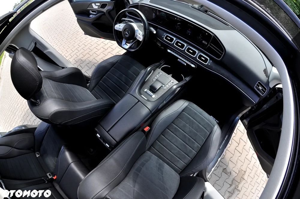 Mercedes-Benz GLE 300 d 4Matic 9G-TRONIC AMG Line - 23