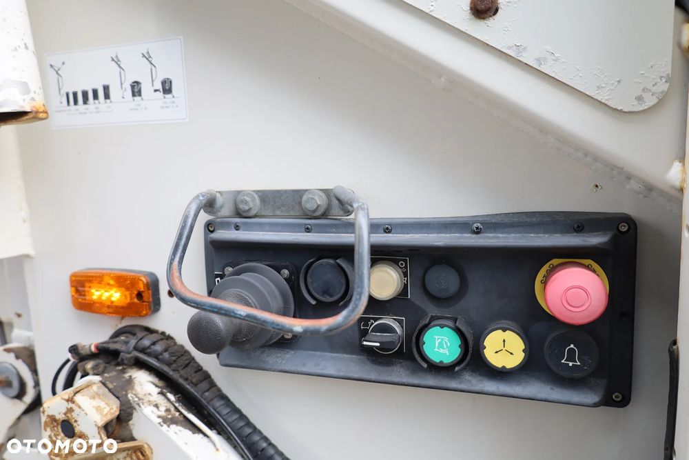 Volvo FM 330 - 29