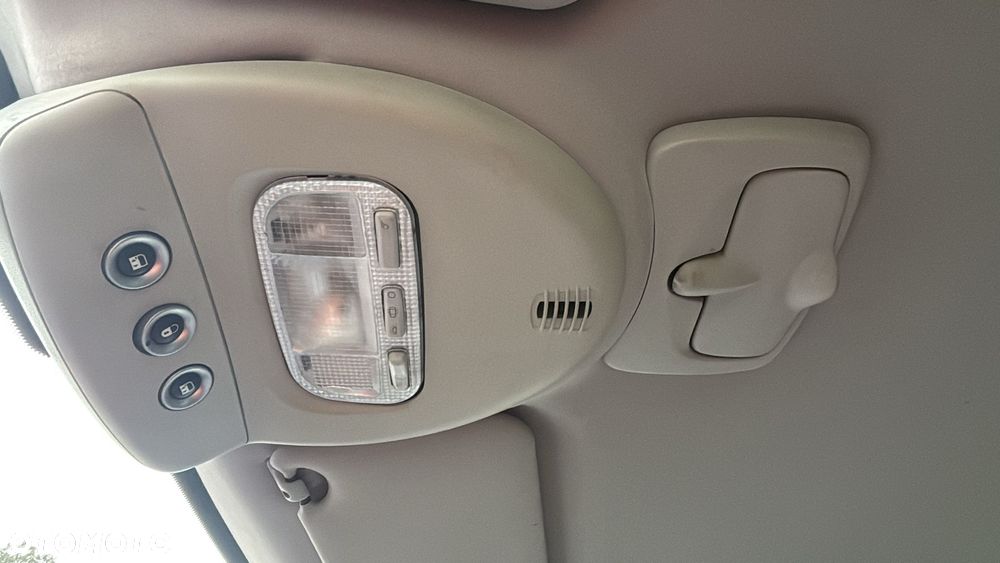 Lampka podsufitowa Citroen C8 - 1