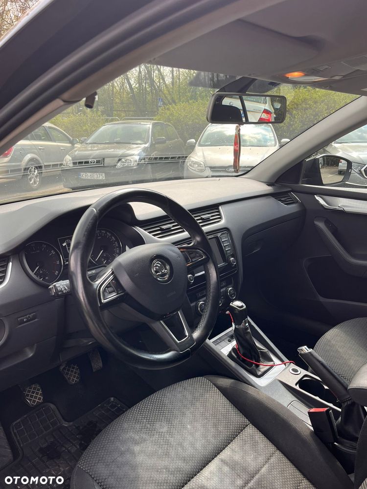 Skoda Octavia 1.4 TSI Ambition - 8