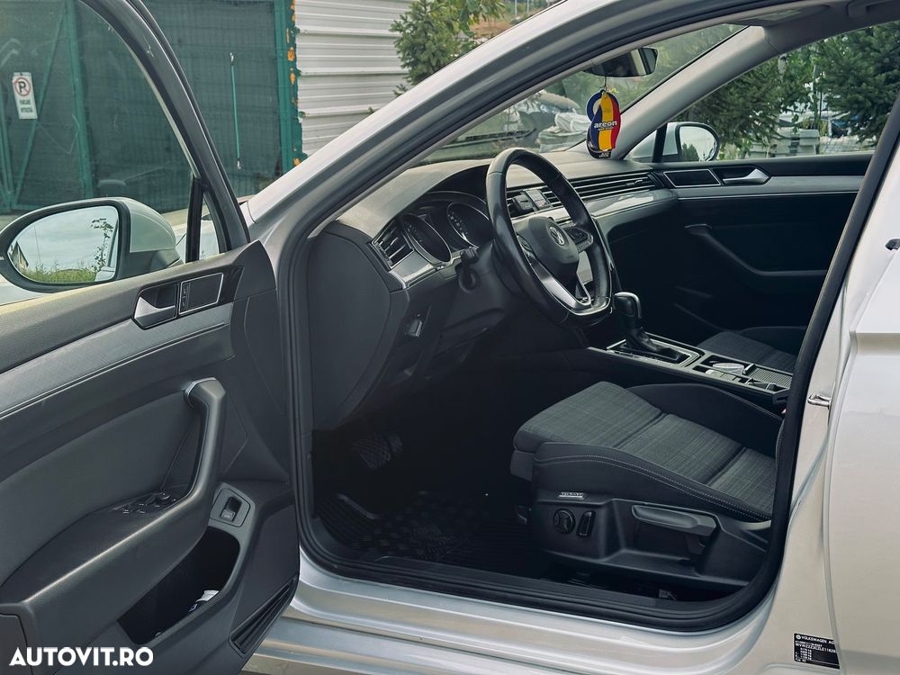 Volkswagen Passat Variant 2.0 TDI DSG (BlueMotion Technology) Highline - 11