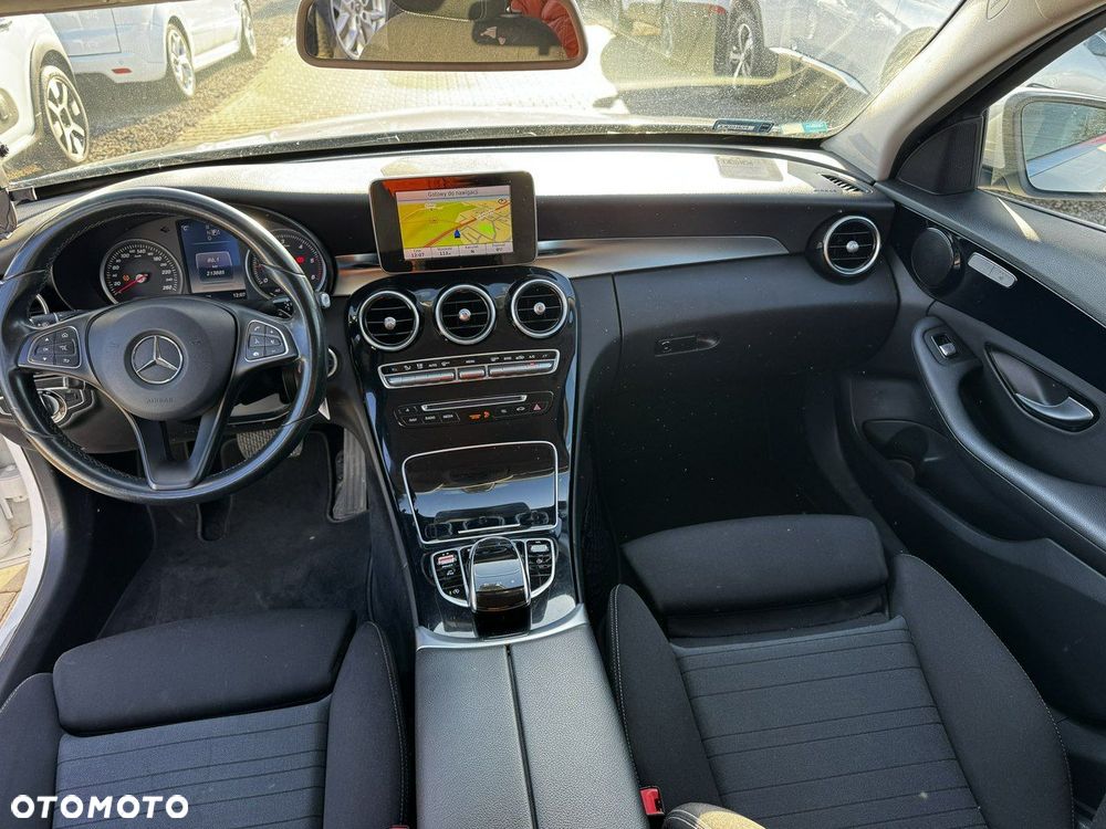 Mercedes-Benz Klasa C 200 (BlueTEC) d 7G-TRONIC - 31