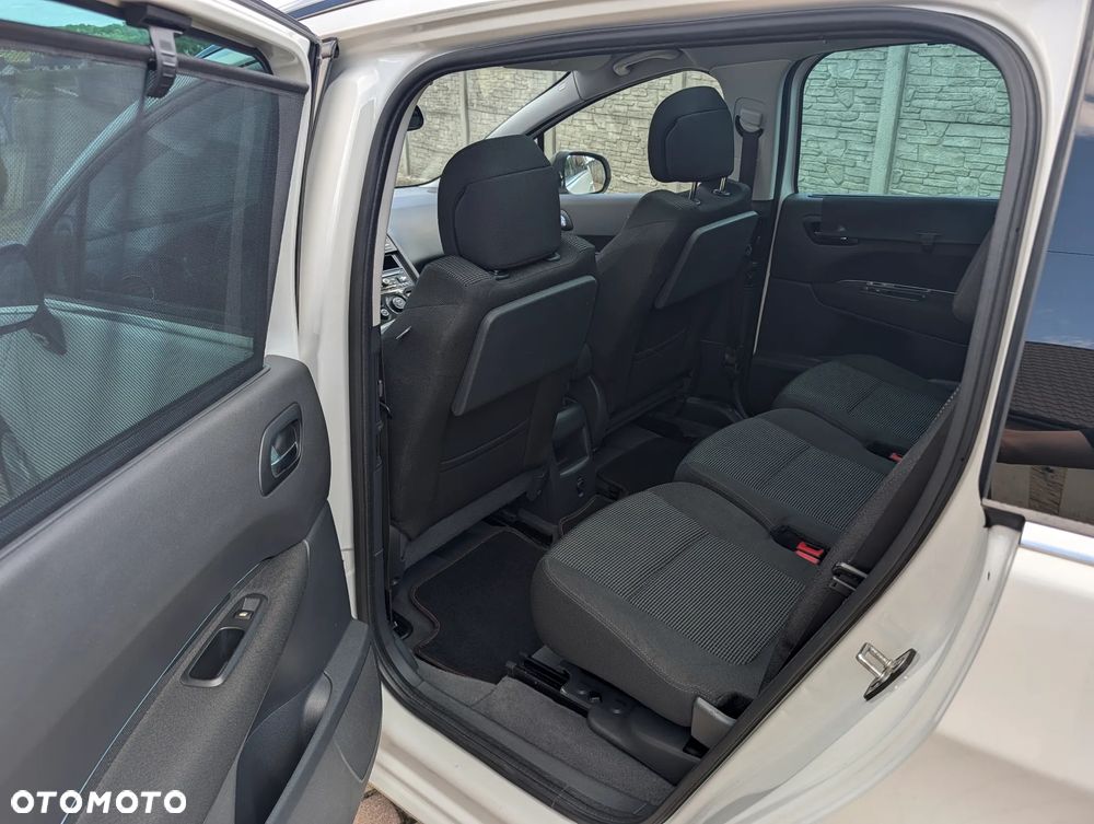 Peugeot 5008 - 7