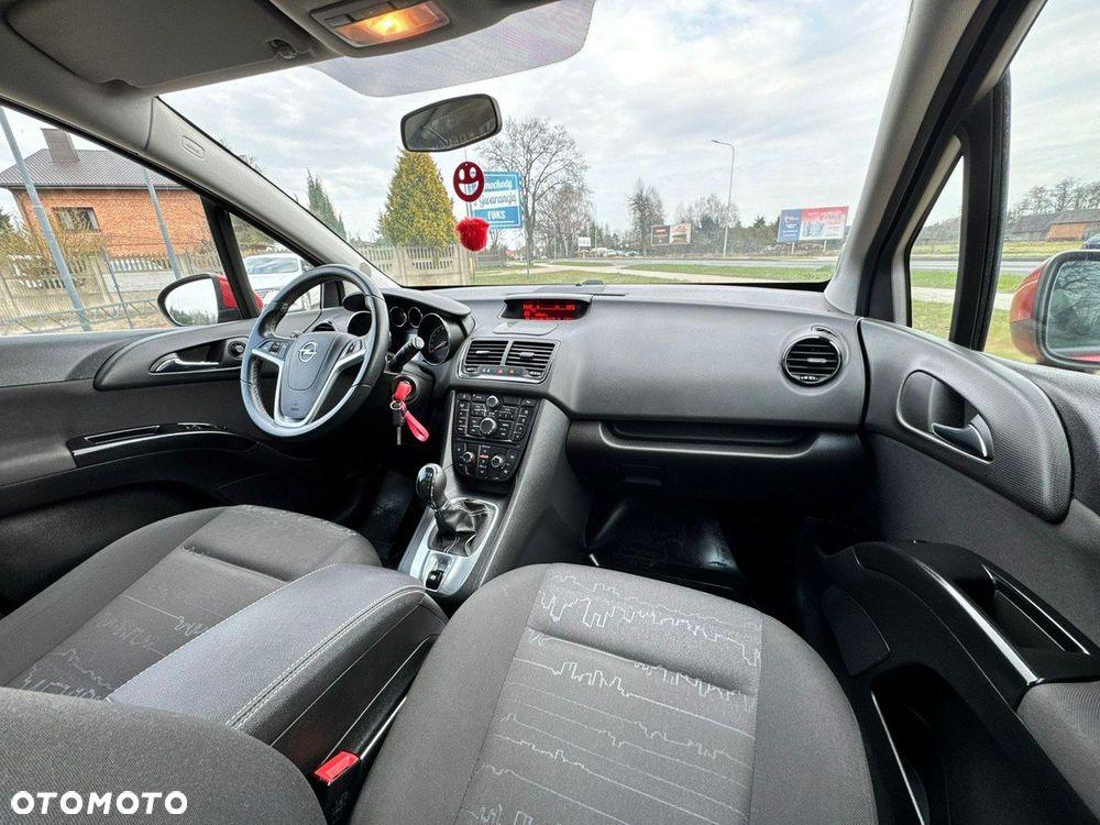 Opel Meriva - 22