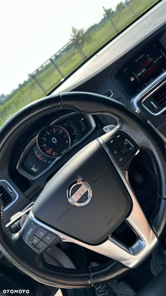 Volvo S60 T6 AWD Geartronic Summum - 8