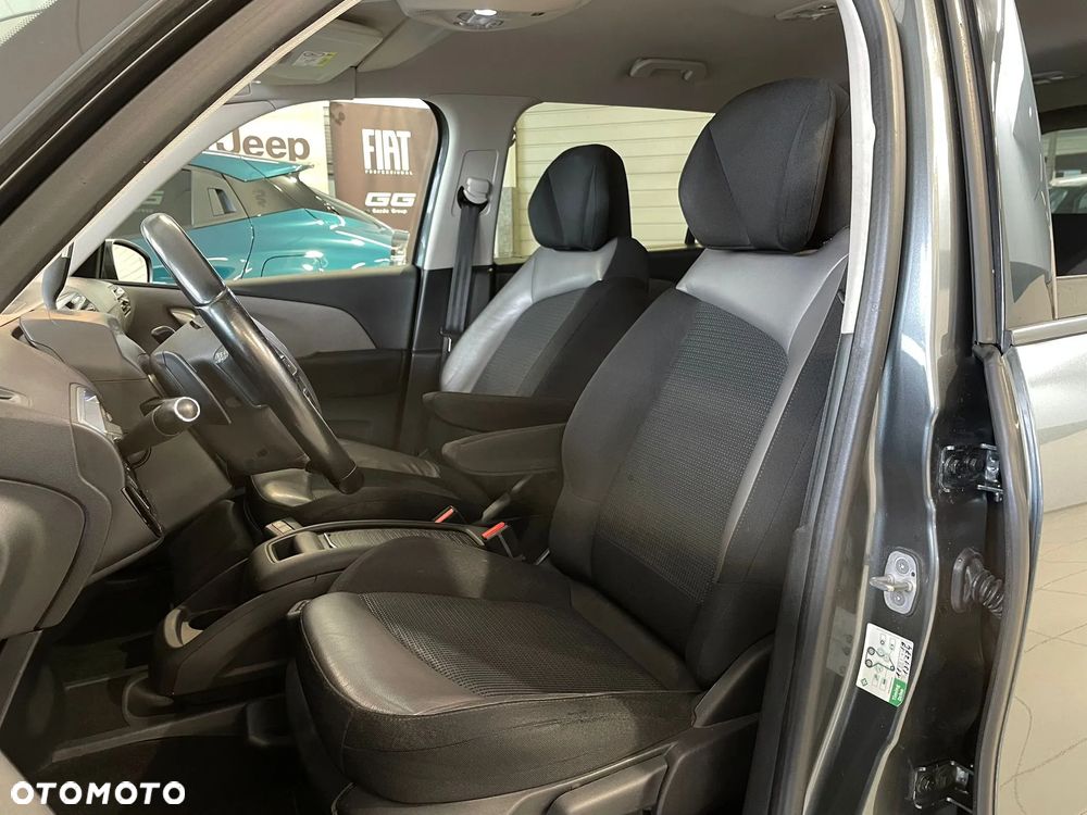Citroën C4 Grand Picasso 2.0 BlueHDi Exclusive - 9