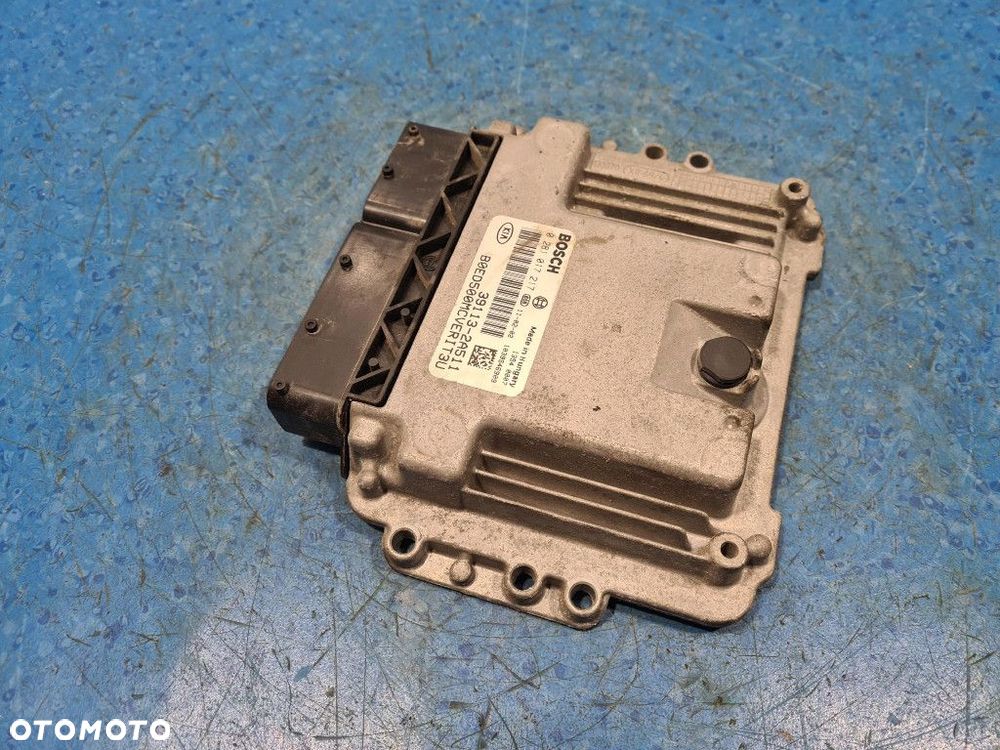 KIA CEED I LIFT 1.6 CRDI STEROWNIK SILNIKA 39113-2A511 - 5