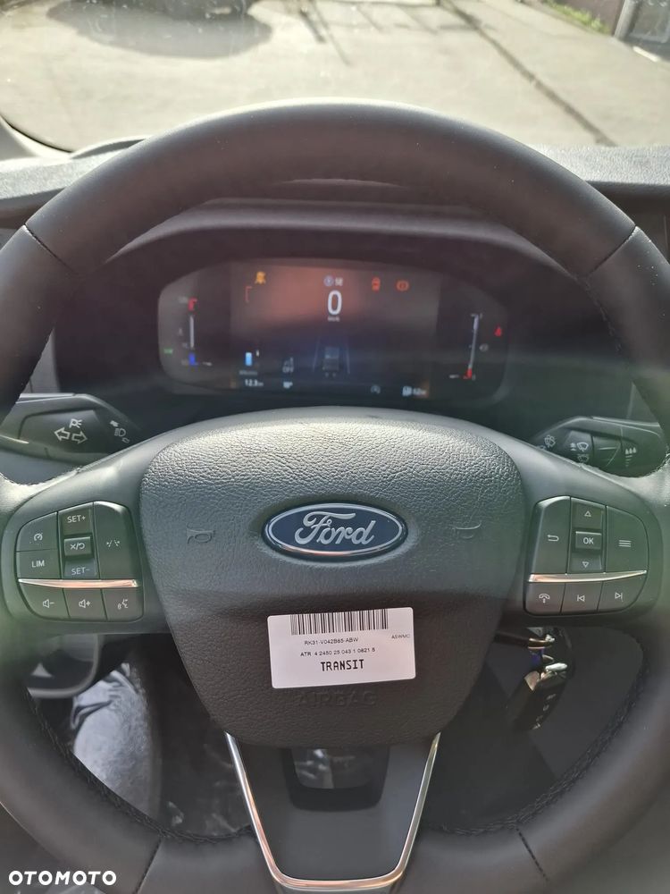 Ford Transit - 14