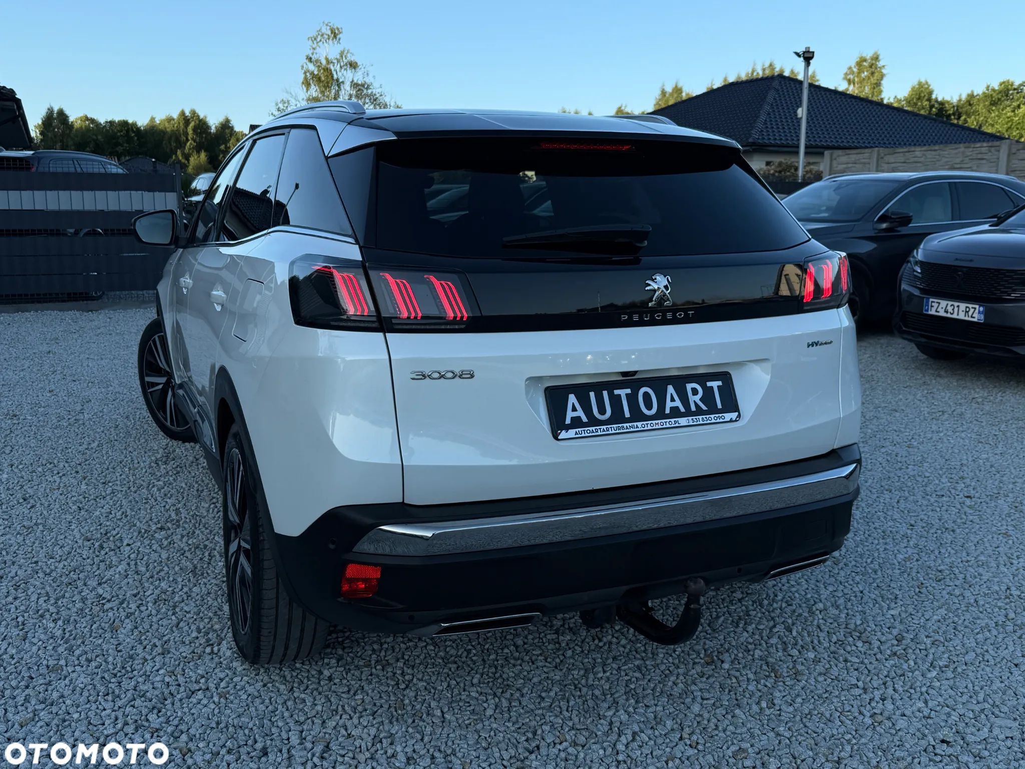 Peugeot 3008 Plug-In Hybrid 225 e-EAT8 GT - 12