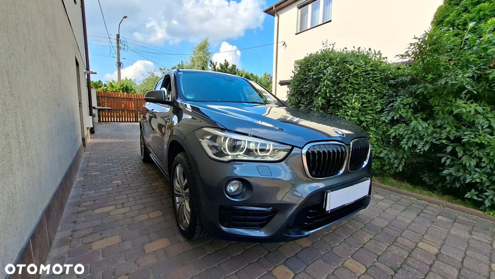 BMW X1 xDrive18d xLine - 1