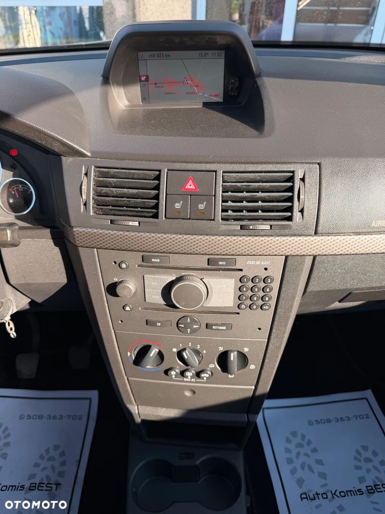Opel Meriva - 12